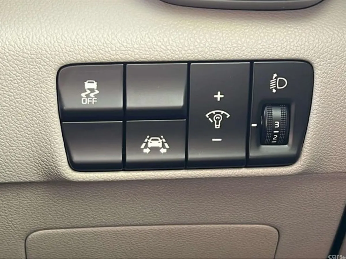 Kia Sportage MPV, Diesel, 2018, Red