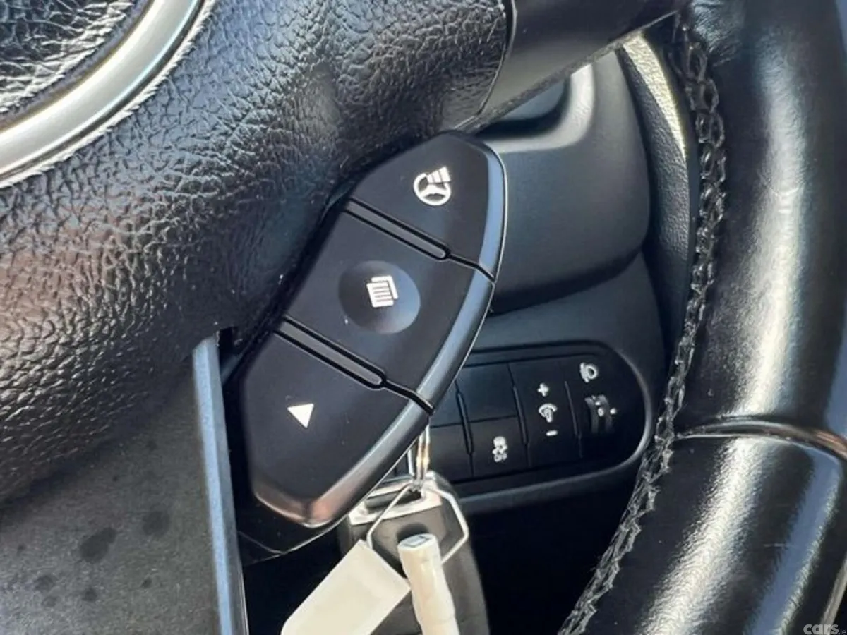 Kia Carens Estate, Diesel, 2014, Silver