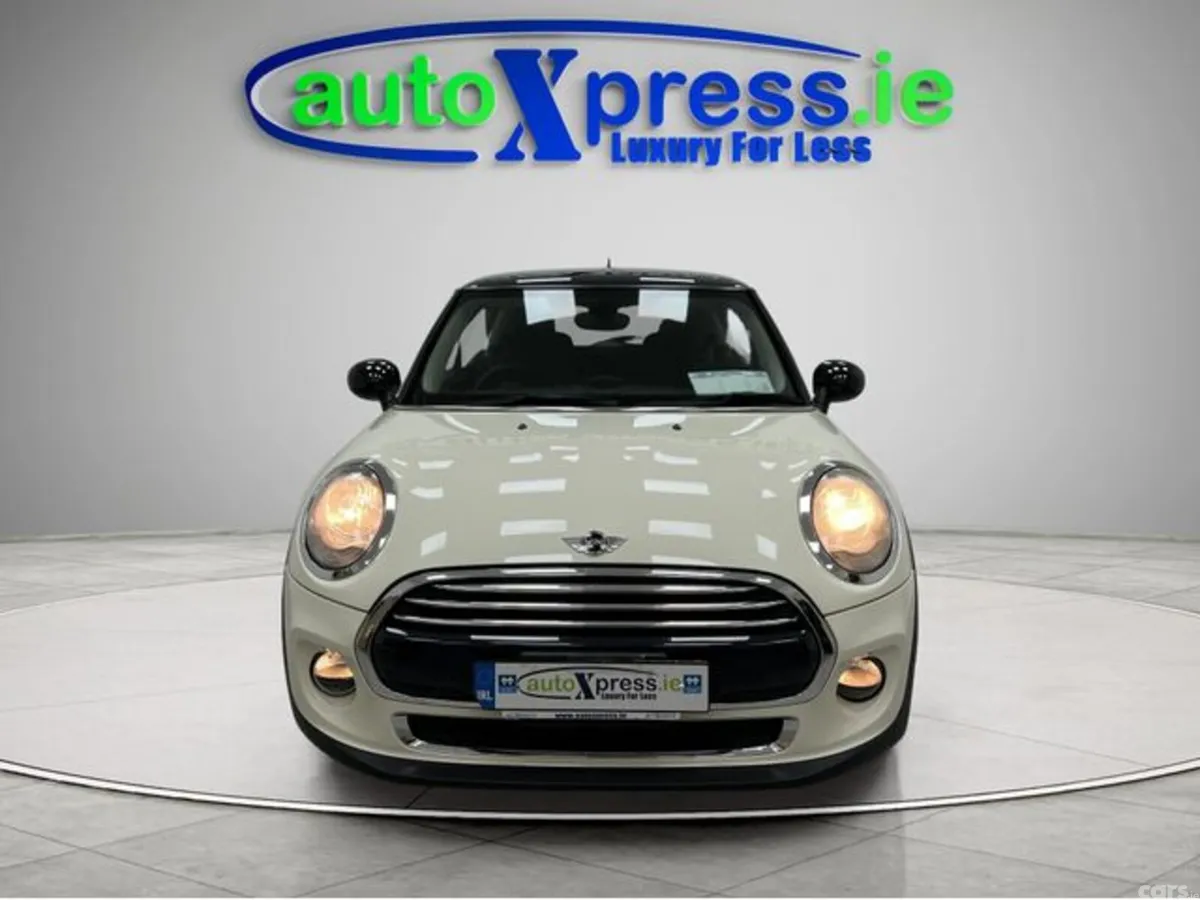 Mini Cooper Hatchback, Diesel, 2017, White
