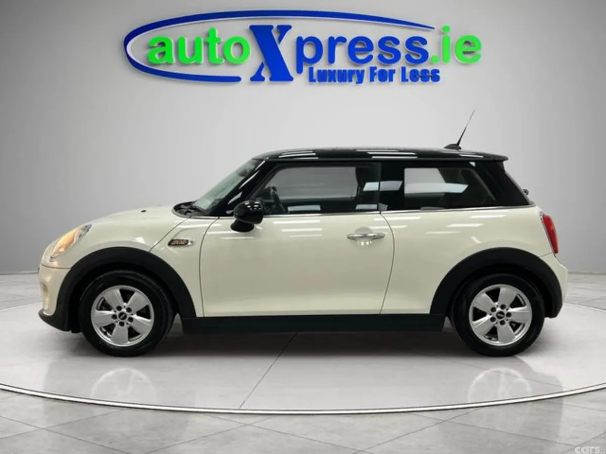 Mini Cooper Hatchback, Diesel, 2017, White