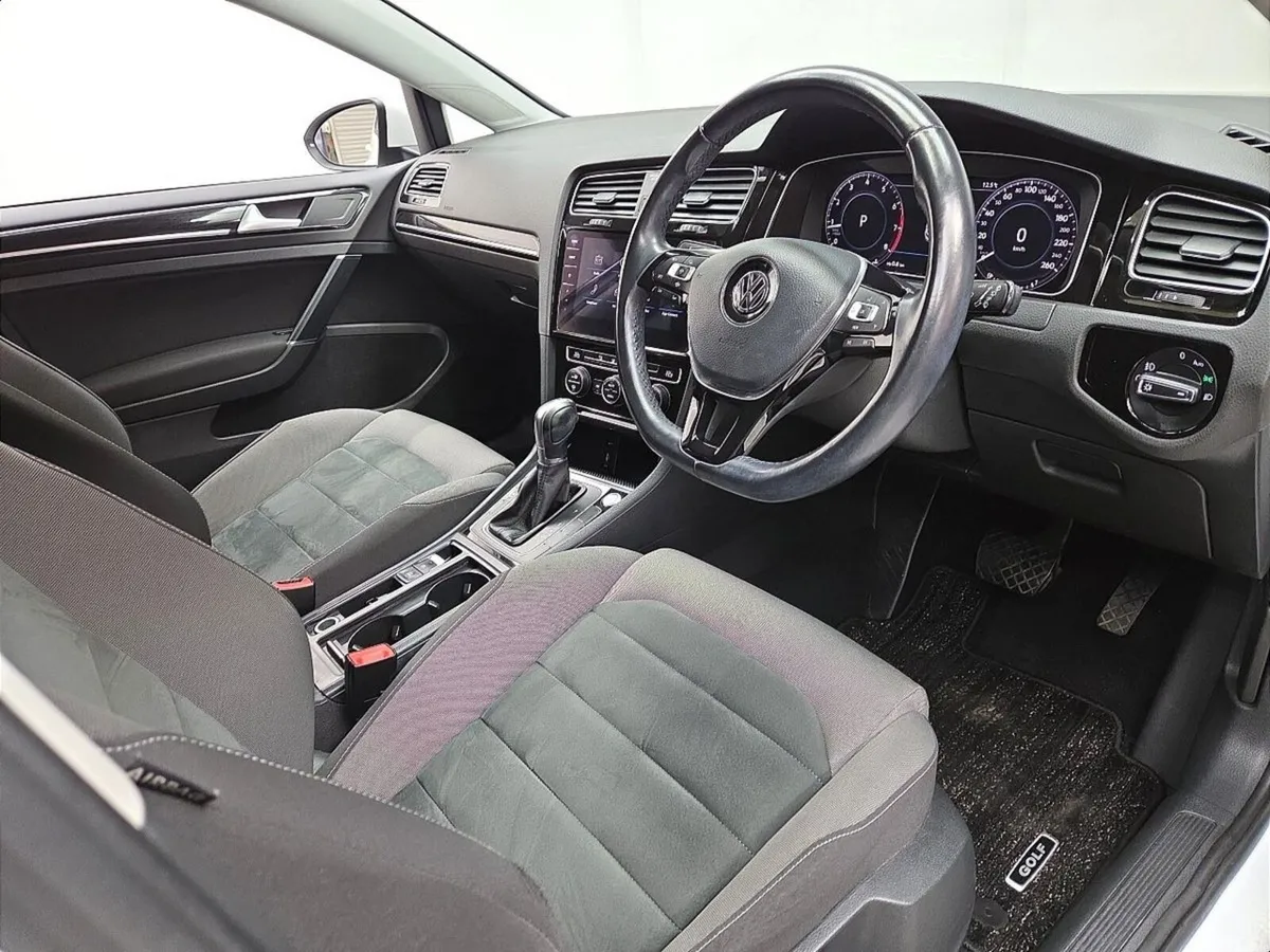 Volkswagen Golf Hatchback, Petrol, 2019, White