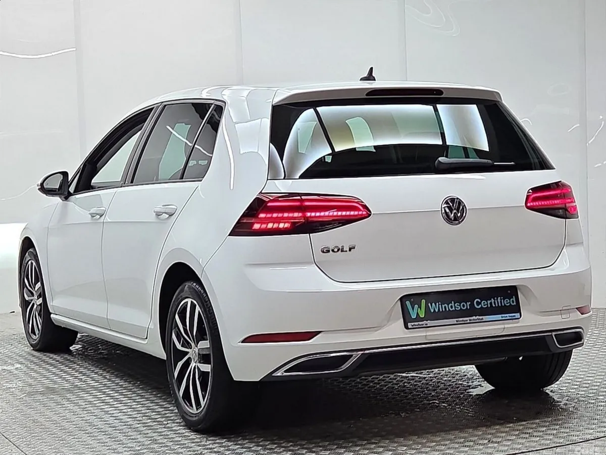 Volkswagen Golf Hatchback, Petrol, 2019, White