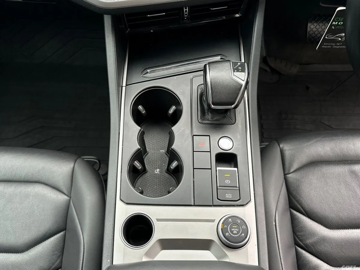 Volkswagen Touareg SUV, Diesel, 2019, Grey