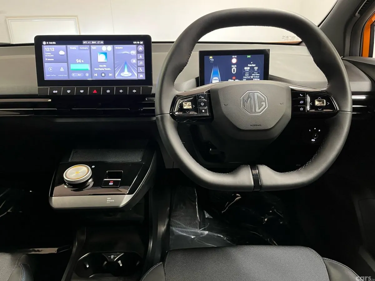MG MG4 Hatchback, Electric, 2023, Orange