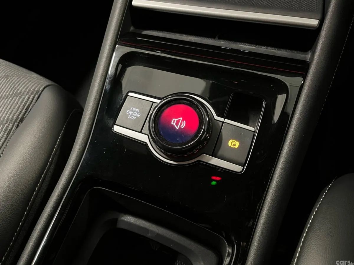 Volkswagen Tayron SUV, Petrol Plug-in Hybrid, 2025, Grey