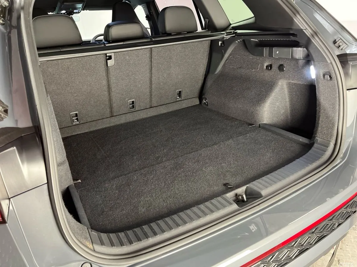 Volkswagen Tayron SUV, Petrol Plug-in Hybrid, 2025, Grey