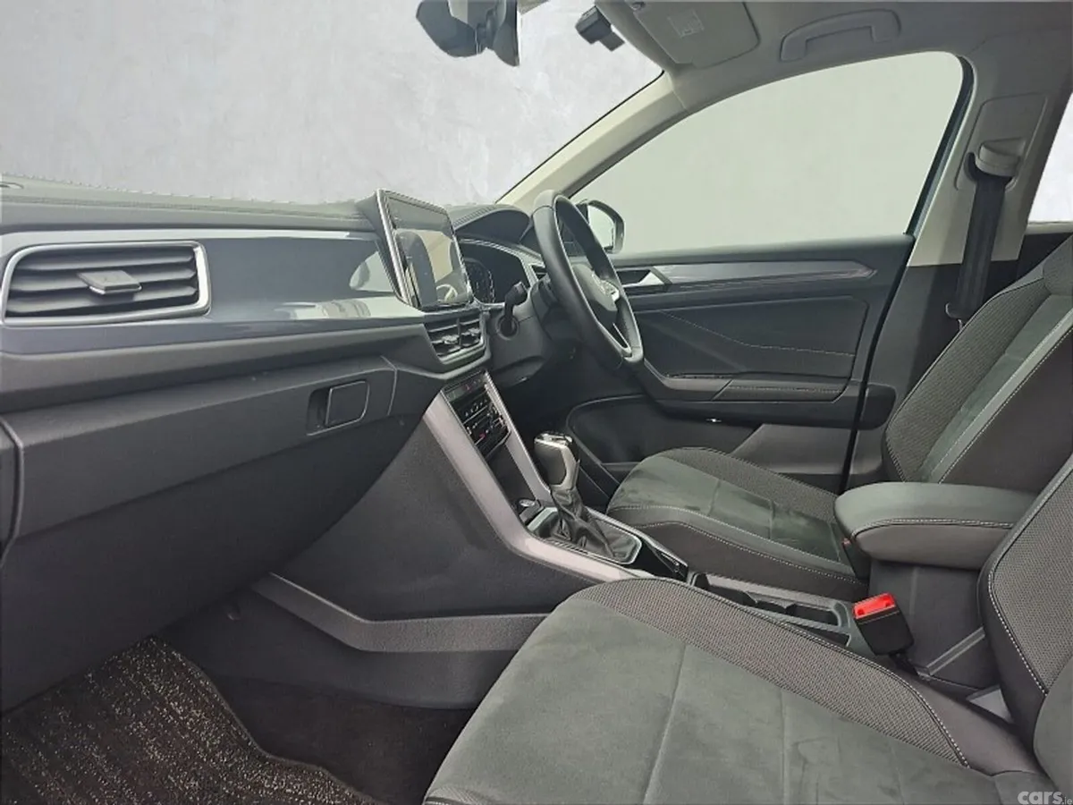 Volkswagen T-Roc SUV, Diesel, 2022, Blue
