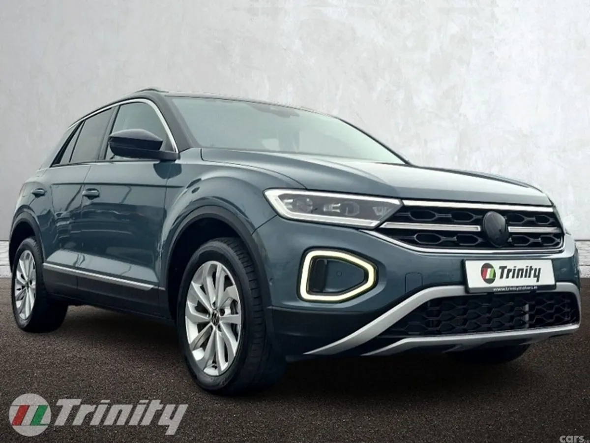 Volkswagen T-Roc SUV, Diesel, 2022, Blue