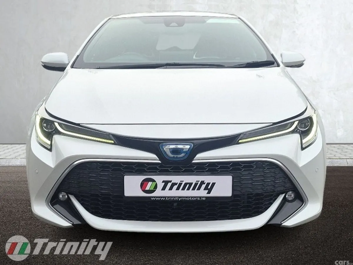 Toyota Corolla Hatchback, Petrol Hybrid, 2022, White