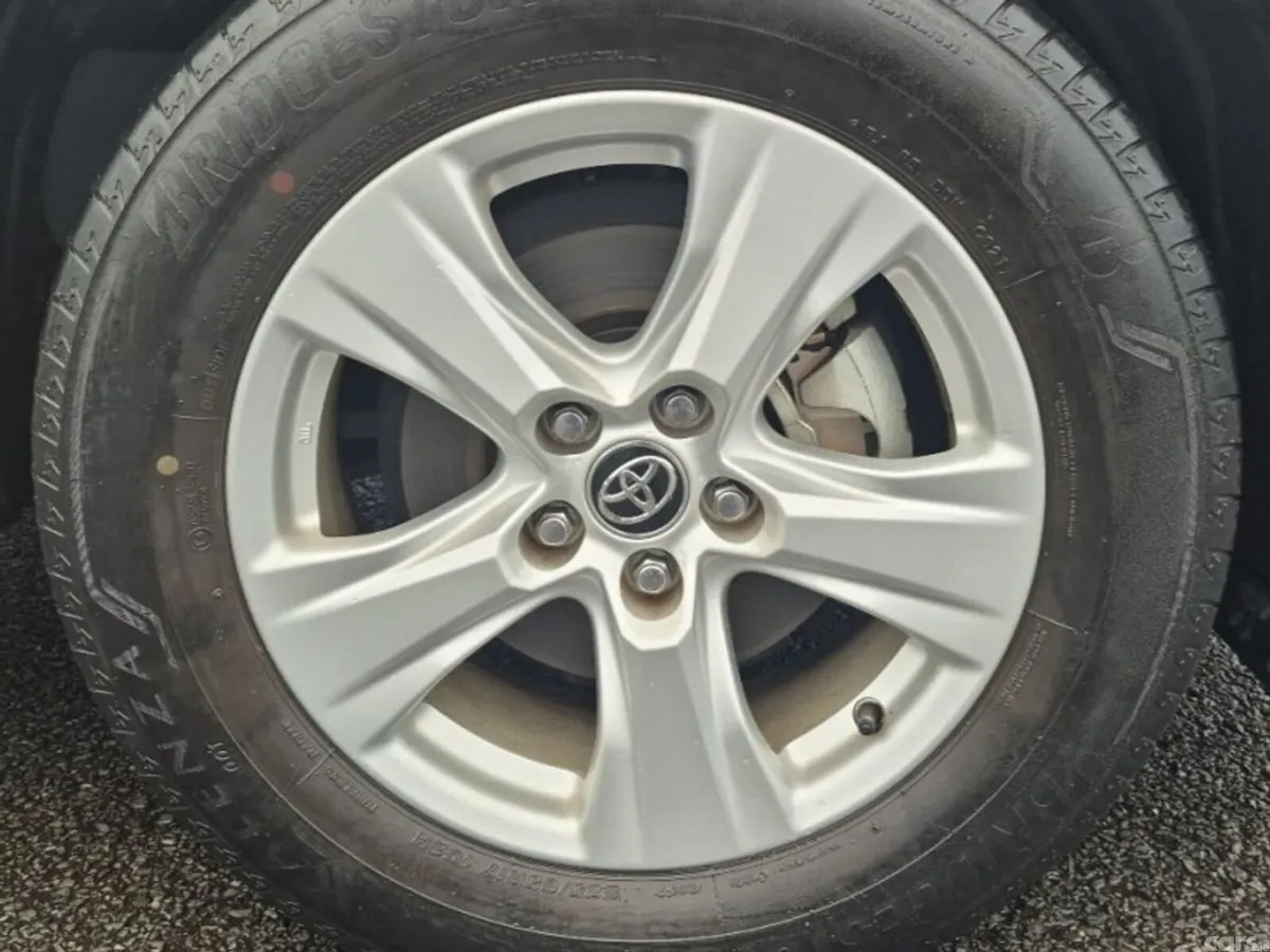 Toyota RAV4 SUV, Petrol Hybrid, 2021, Grey
