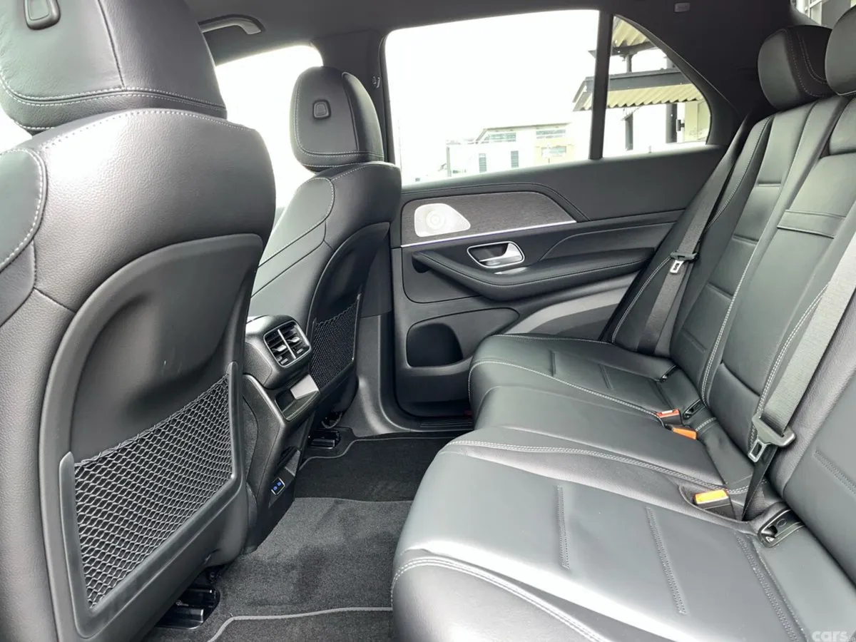 Mercedes-Benz GLE SUV, Diesel Plug-in Hybrid, 2026, Black