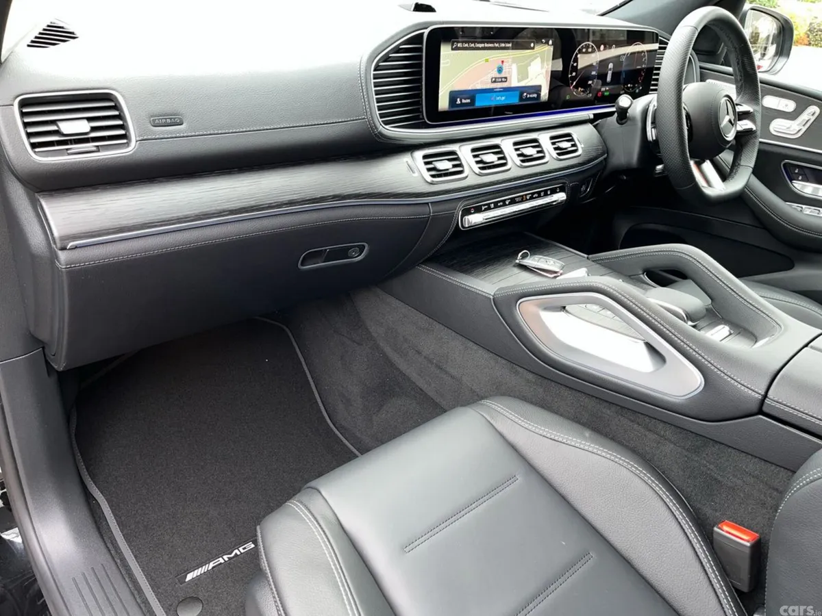 Mercedes-Benz GLE SUV, Diesel Plug-in Hybrid, 2026, Black