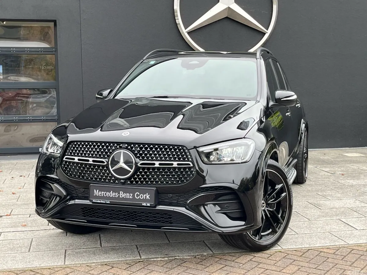 Mercedes-Benz GLE SUV, Diesel Plug-in Hybrid, 2026, Black