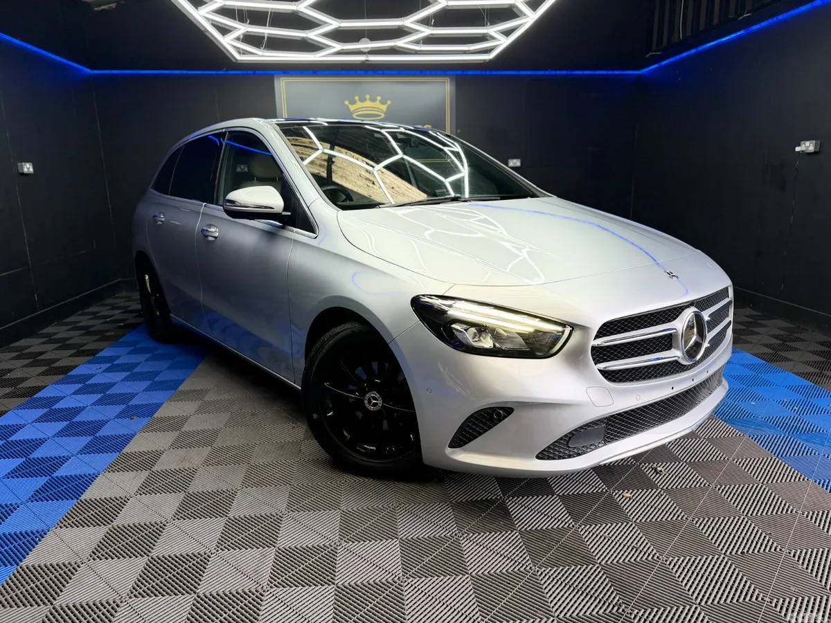 Mercedes-Benz B-Class Hatchback, Petrol, 2020, Silver