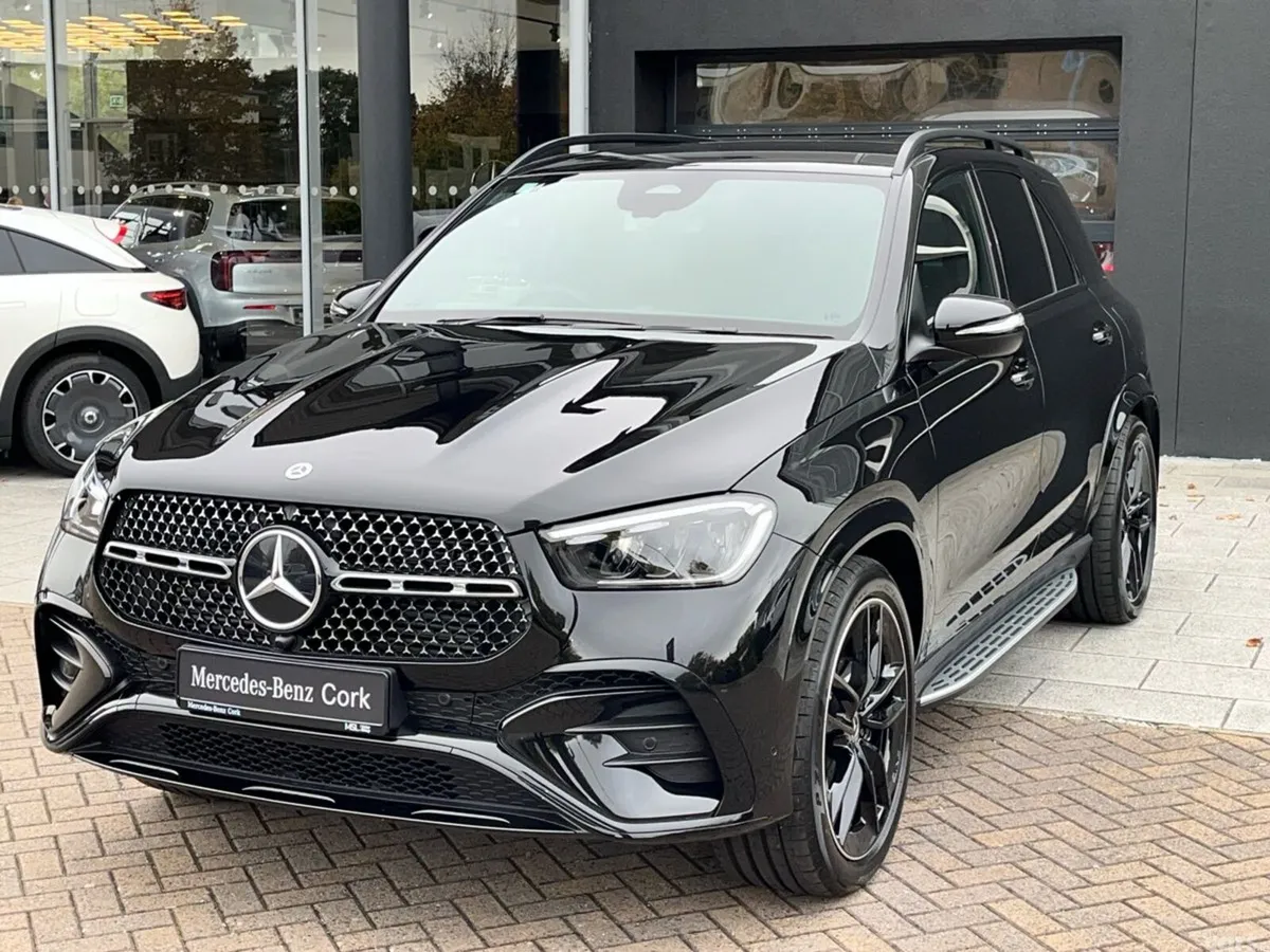Mercedes-Benz GLE SUV, Diesel Plug-in Hybrid, 2026, Black