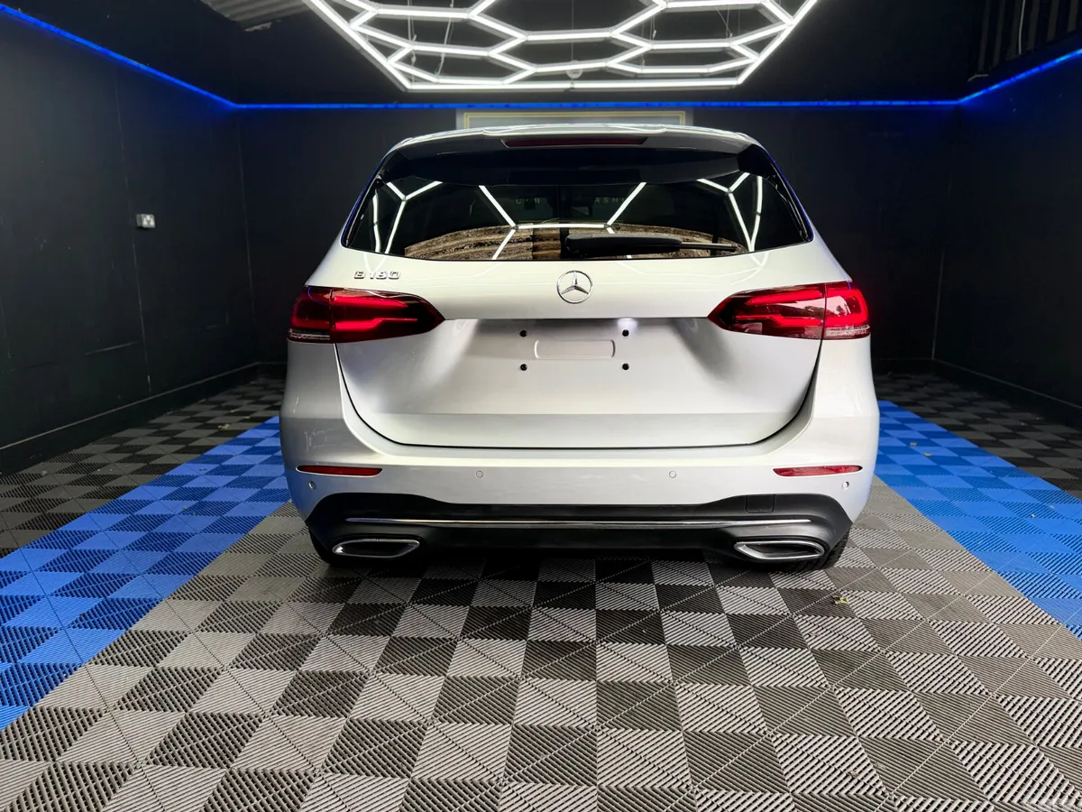 Mercedes-Benz B-Class Hatchback, Petrol, 2020, Silver