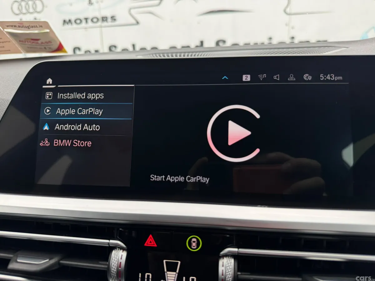 BMW 3-Series Estate, Petrol Plug-in Hybrid, 2021, Blue