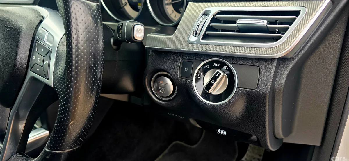 Mercedes-Benz E-Class Saloon, Diesel Hybrid, 2013, Silver