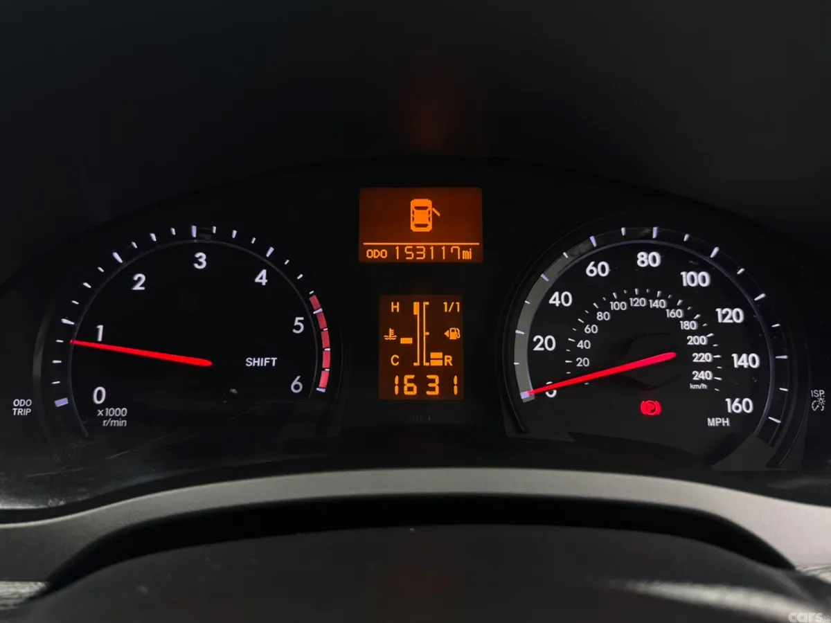 Toyota Avensis Saloon, Diesel, 2013, Blue