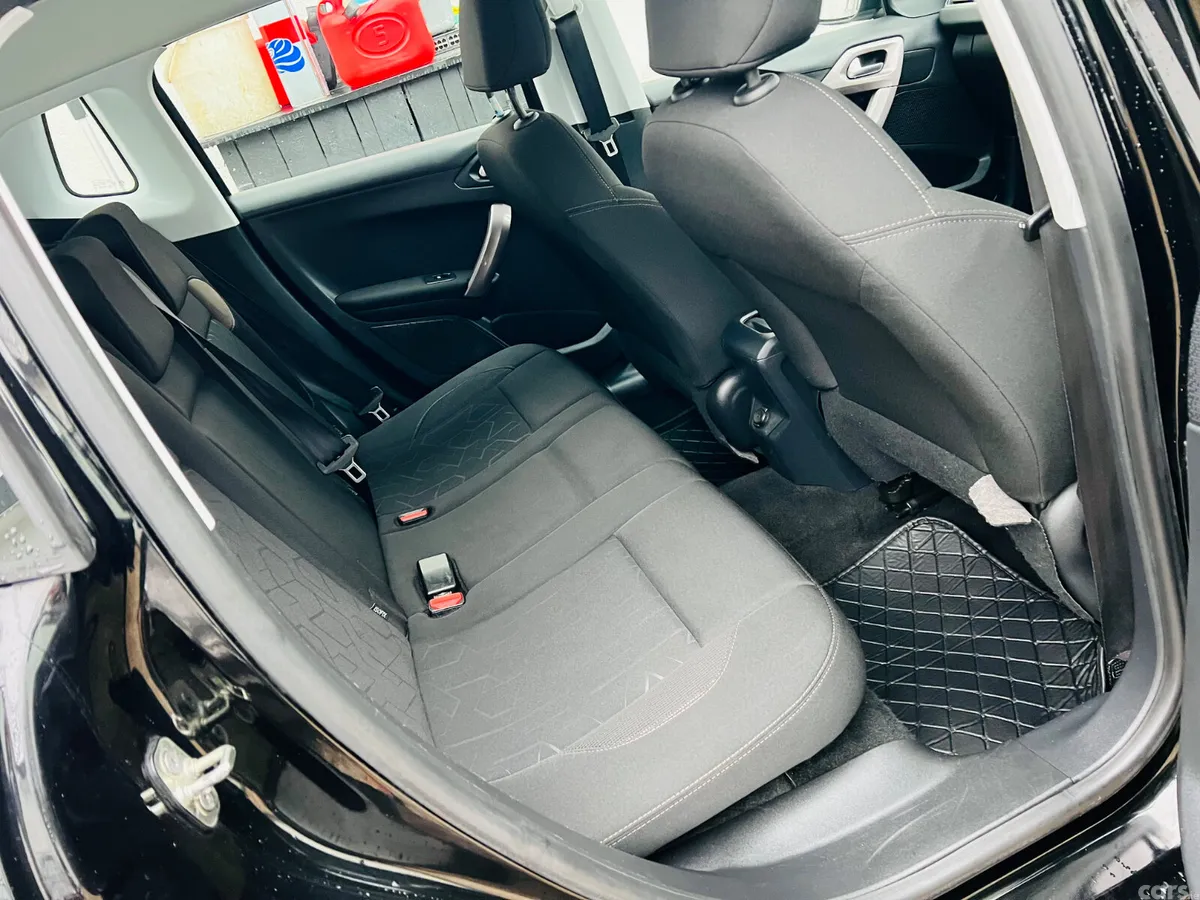 Peugeot 2008 SUV, Petrol, 2015, Black