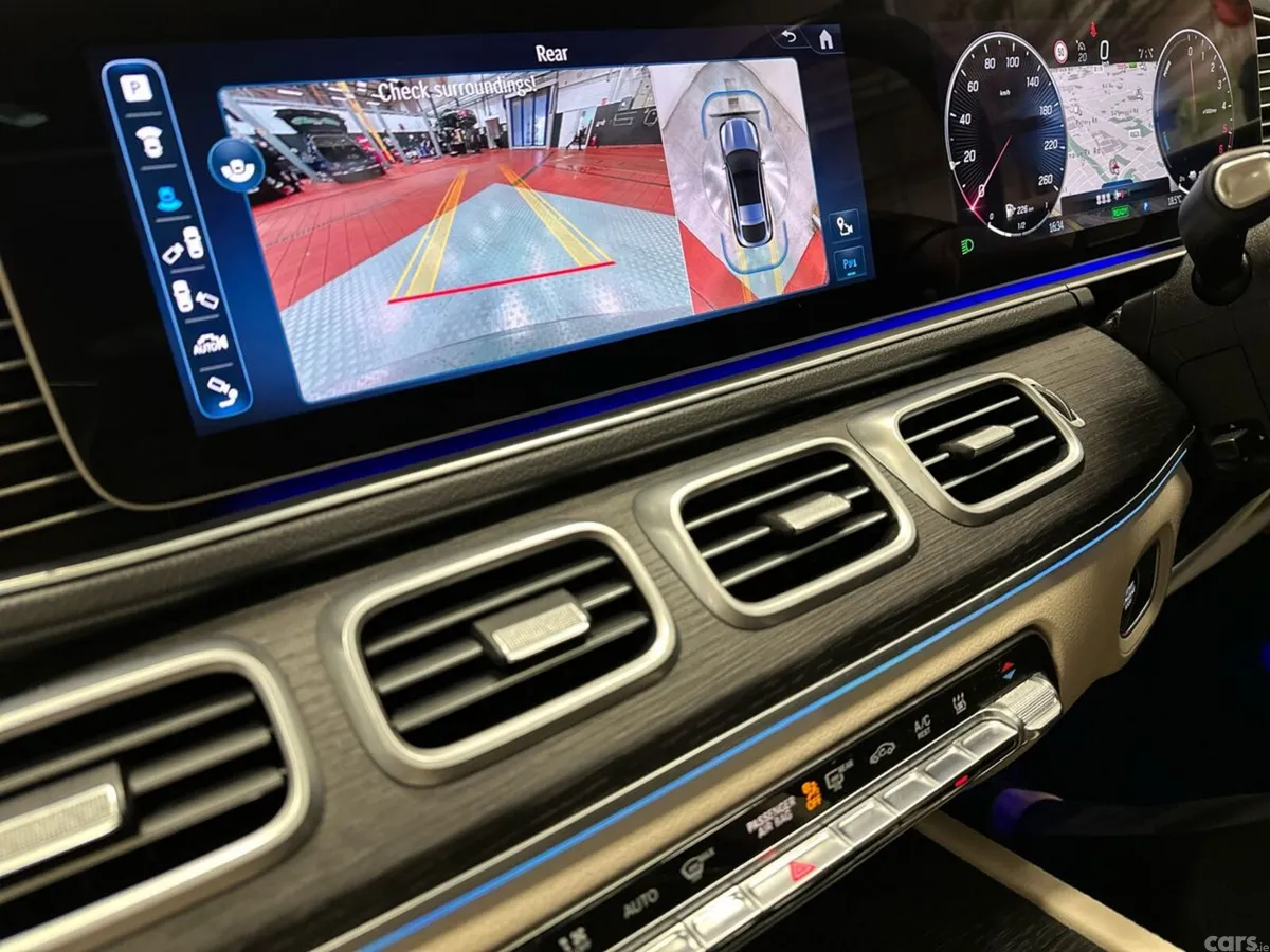 Mercedes-Benz GLE SUV, Diesel Plug-in Hybrid, 2024, Grey