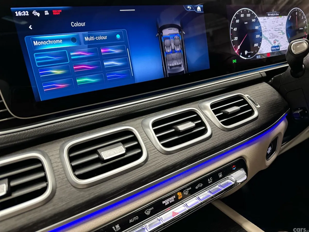 Mercedes-Benz GLE SUV, Diesel Plug-in Hybrid, 2024, Grey
