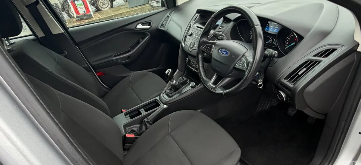 Ford Focus Hatchback, Diesel, 2016, Silver