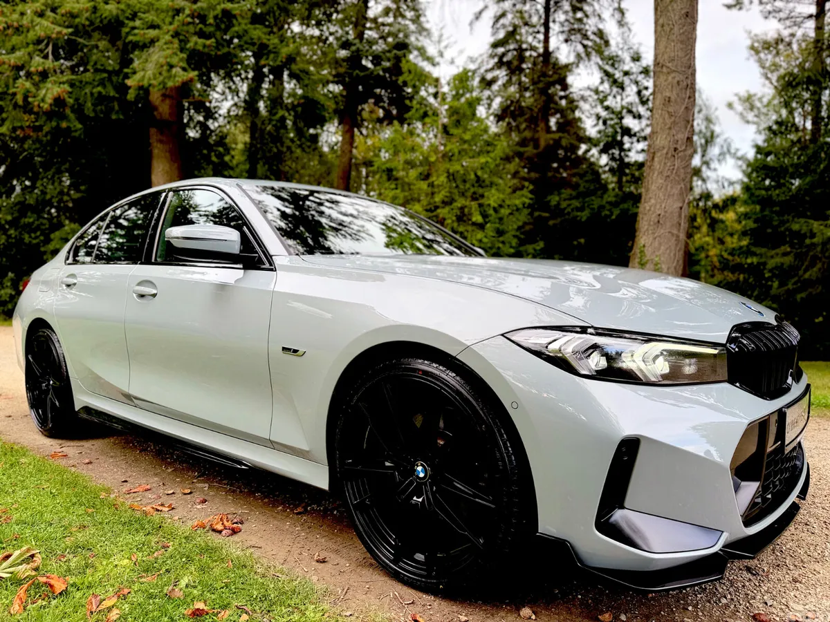 BMW 3-Series Saloon, Petrol Plug-in Hybrid, 2023, Grey