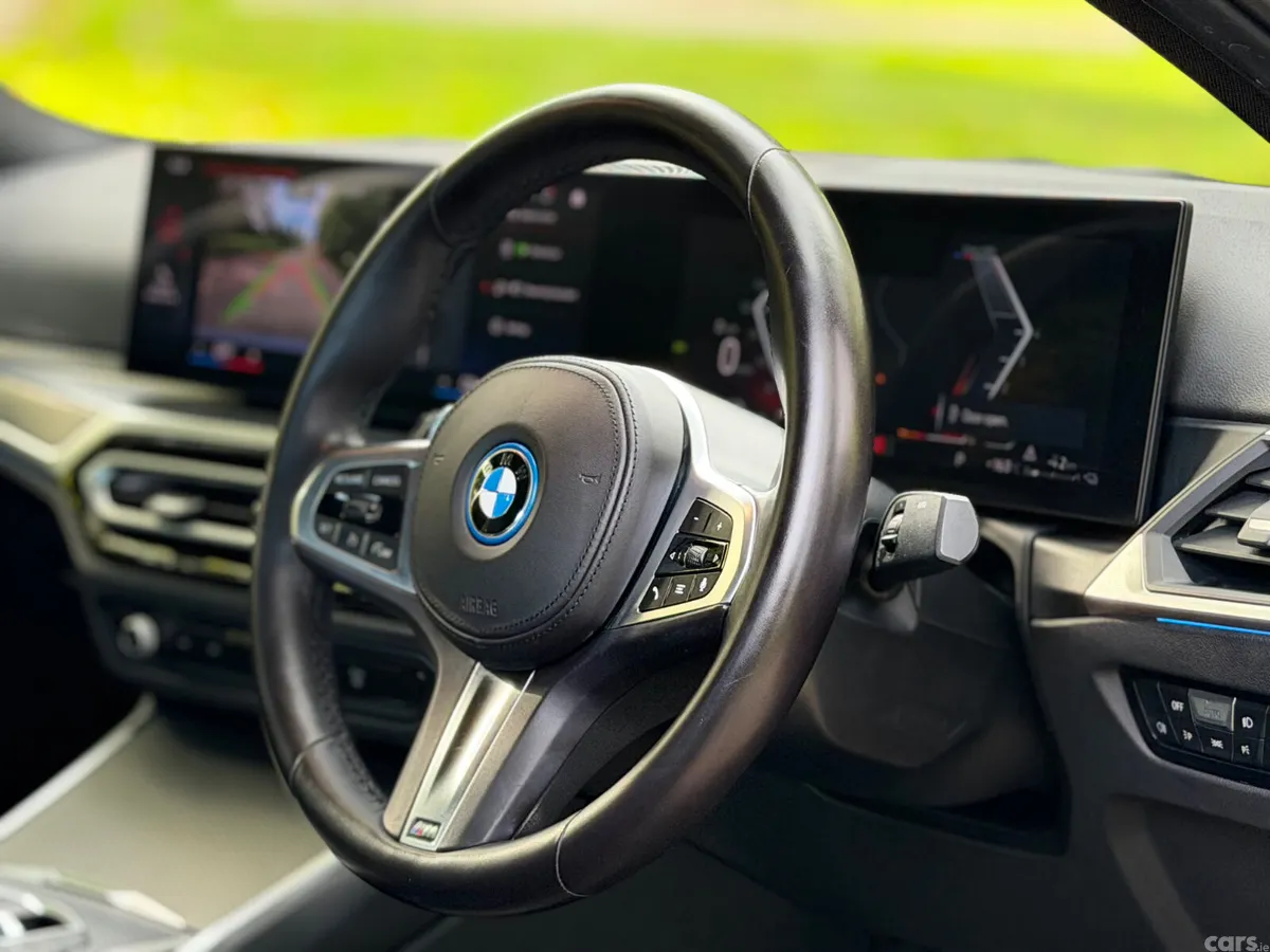 BMW 3-Series Saloon, Petrol Plug-in Hybrid, 2023, Grey