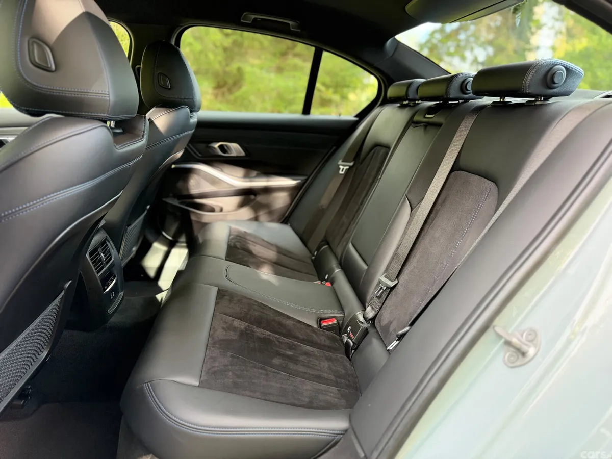 BMW 3-Series Saloon, Petrol Plug-in Hybrid, 2023, Grey