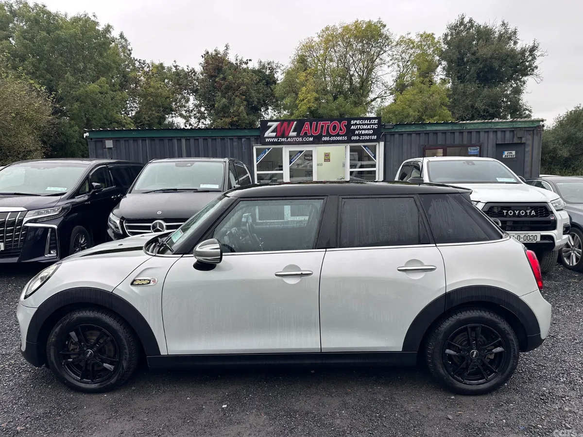 Mini Cooper Hatchback, Petrol, 2016, Grey