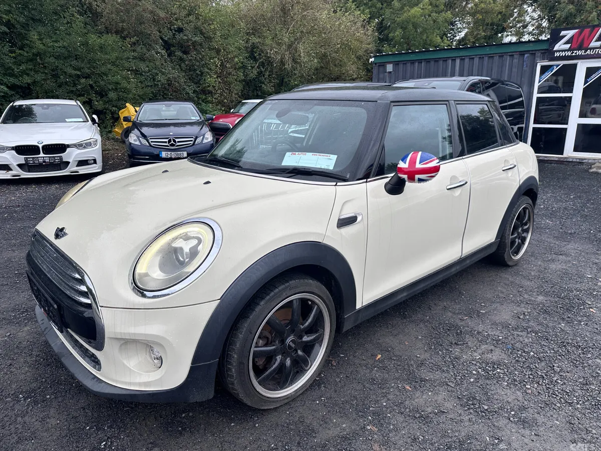 Mini Cooper Hatchback, Diesel, 2017, White