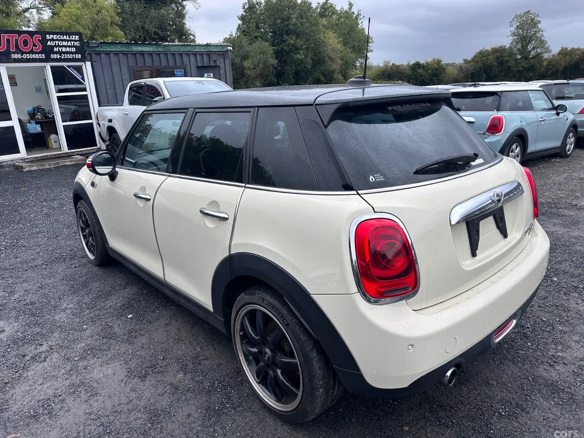 Mini Cooper Hatchback, Diesel, 2017, White