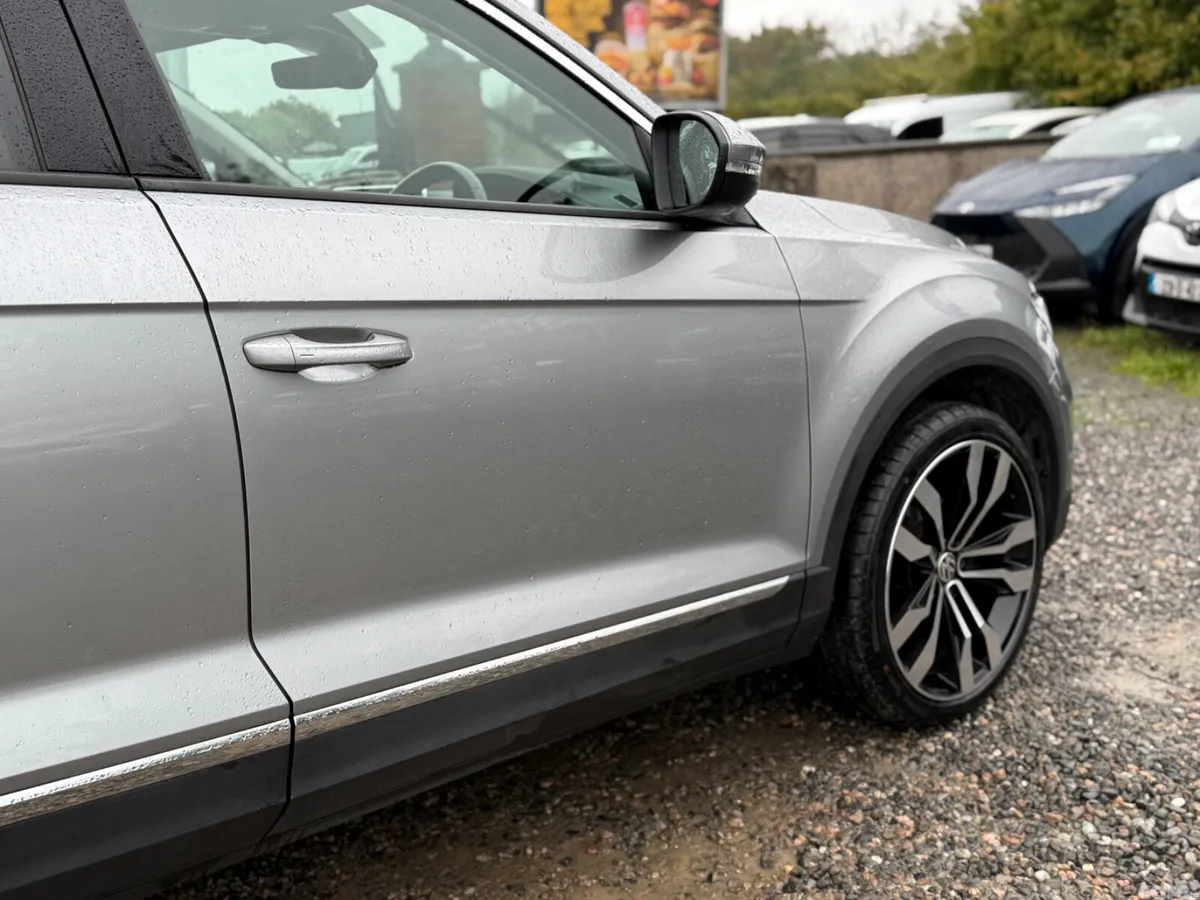 Volkswagen T-Roc SUV, Petrol, 2023, Grey
