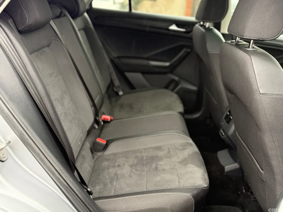 Volkswagen T-Roc SUV, Petrol, 2023, Grey