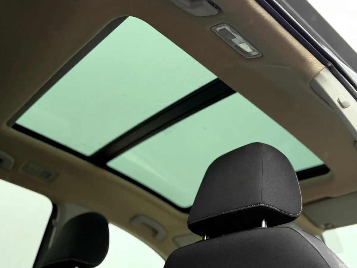 Volkswagen T-Roc SUV, Petrol, 2023, Grey