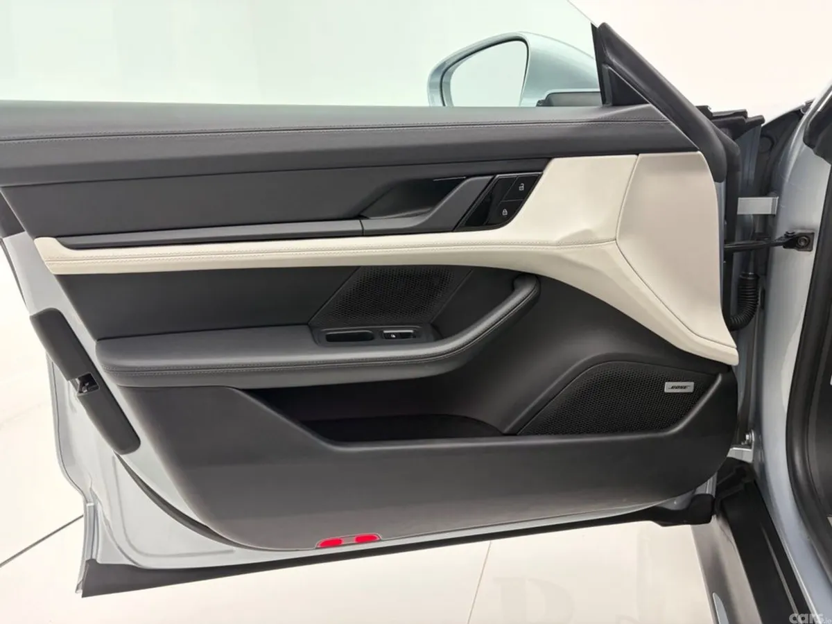 Porsche Taycan Hatchback, Electric, 2021, Grey