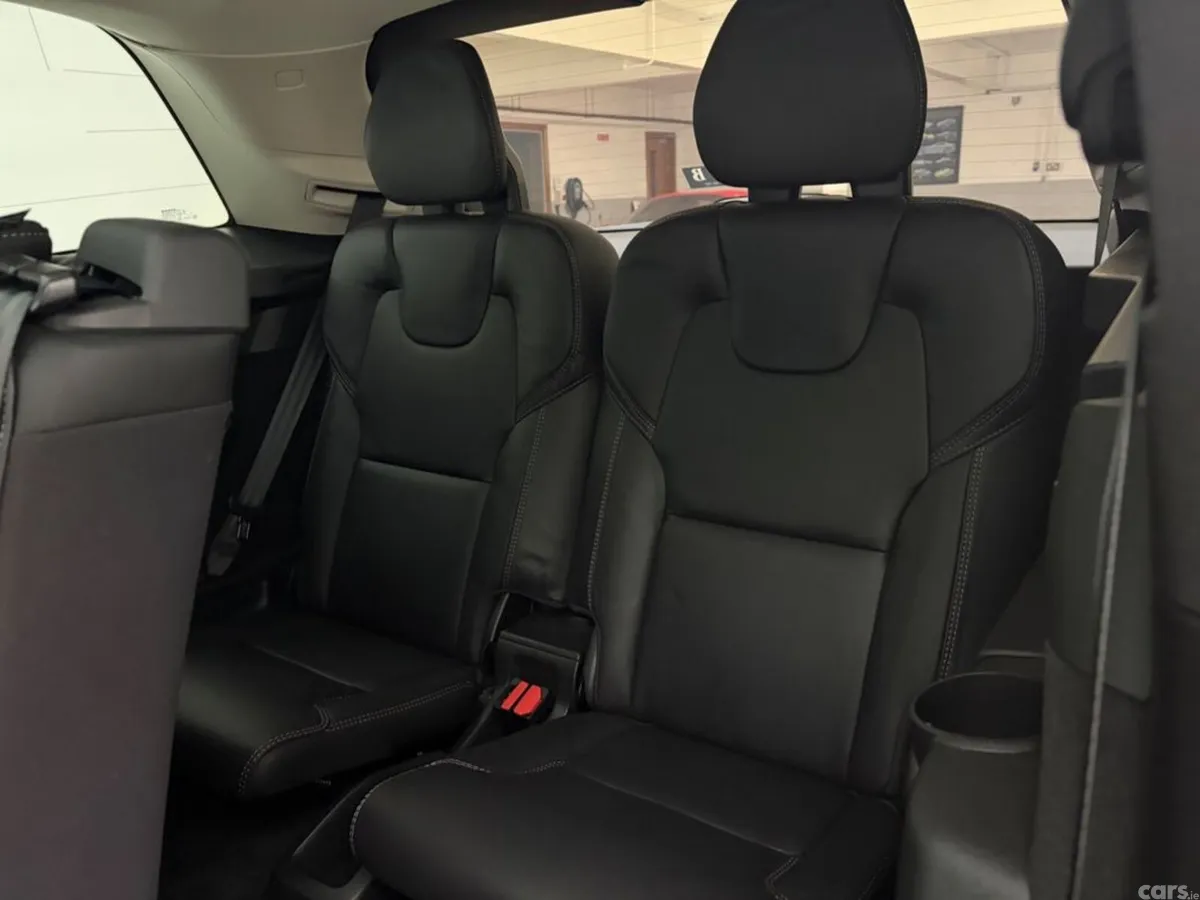 Volvo XC90 Estate, Petrol Plug-in Hybrid, 2023, Blue