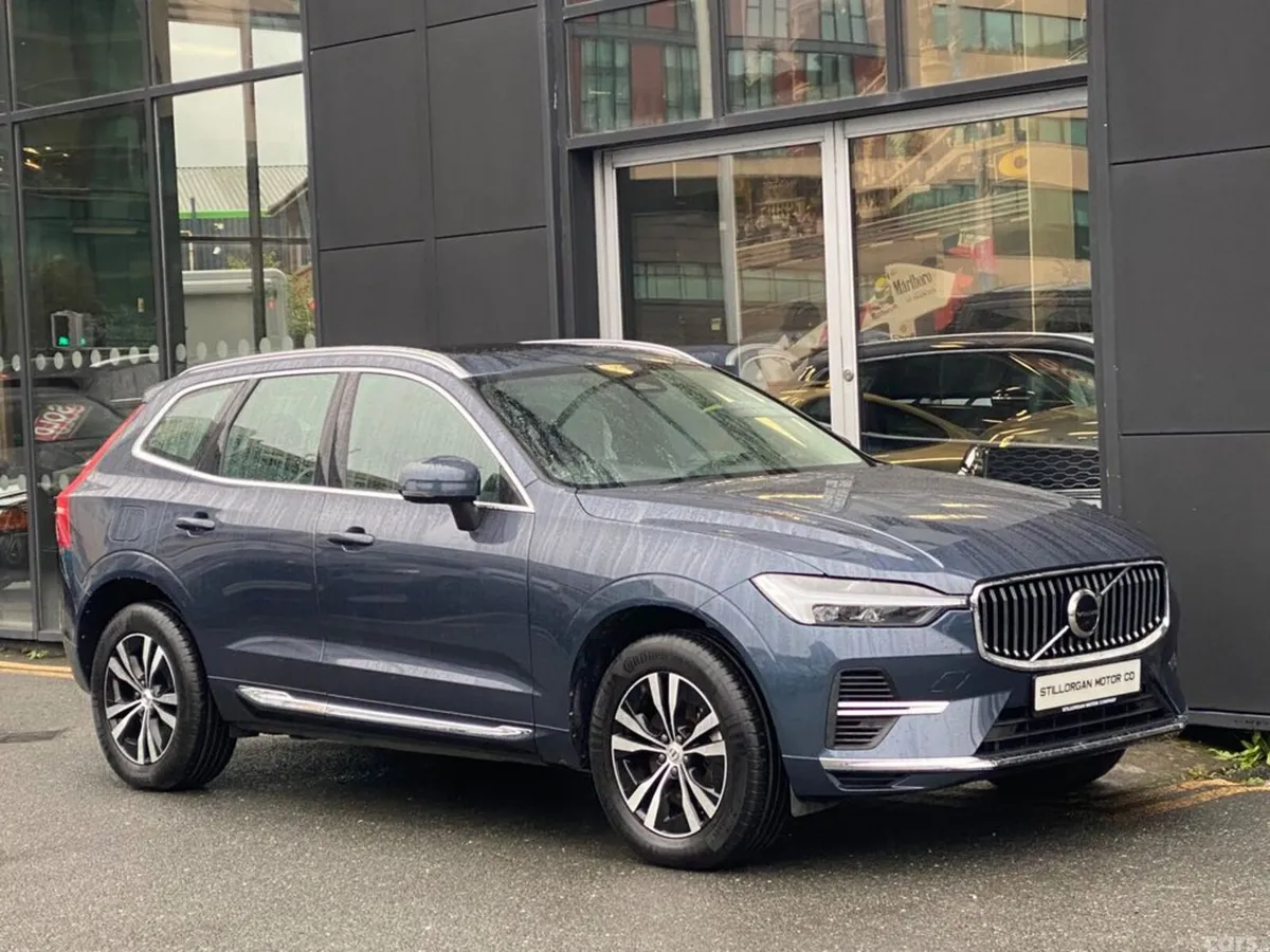 Volvo XC60 Estate, Petrol Plug-in Hybrid, 2023, Blue