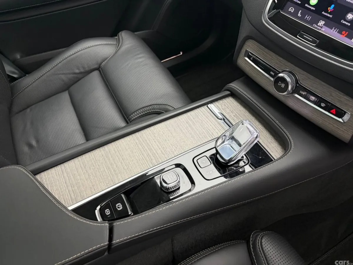 Volvo XC90 Estate, Petrol Plug-in Hybrid, 2023, Blue