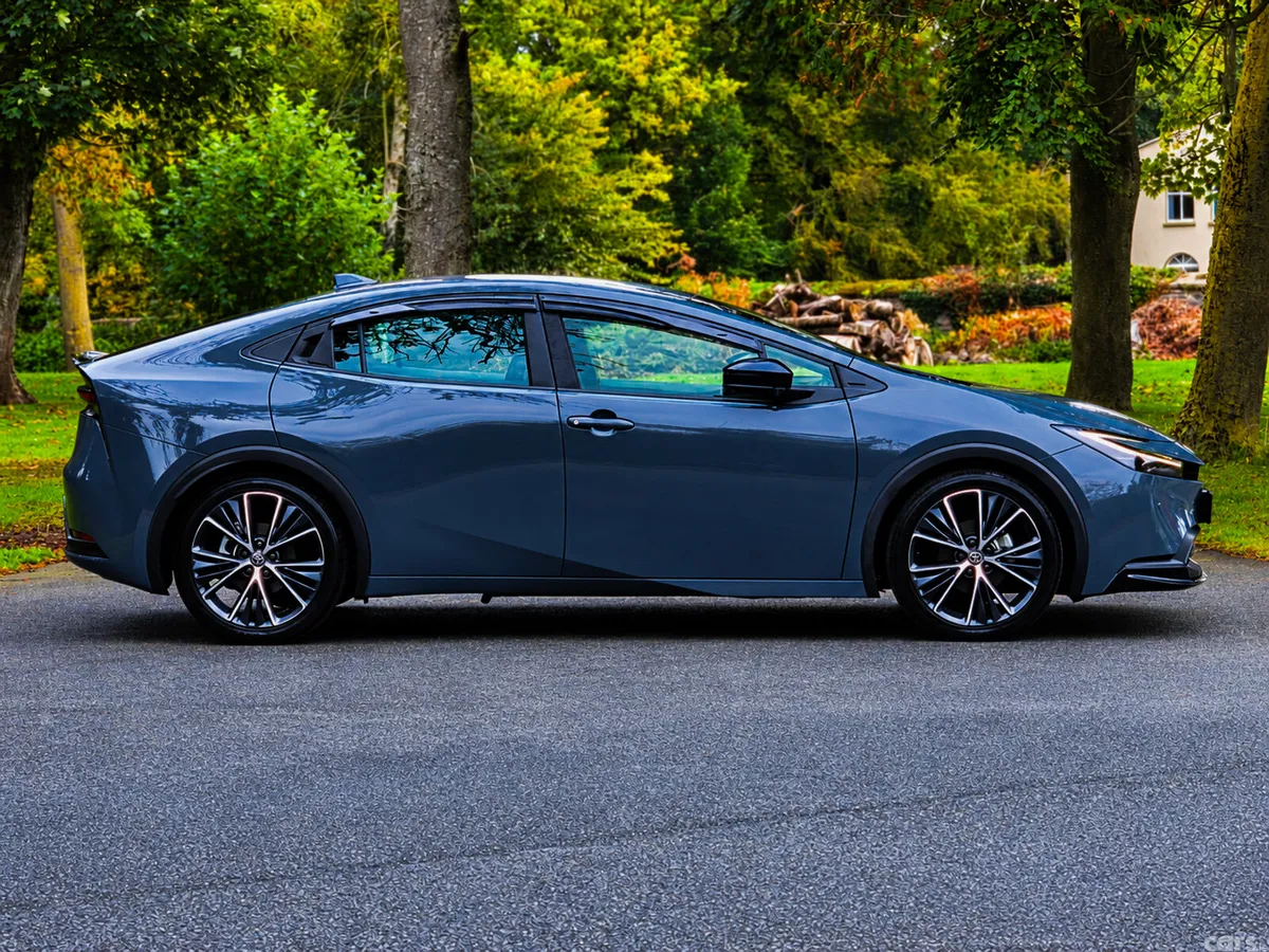 Toyota Prius Saloon, Petrol Hybrid, 2023, Grey