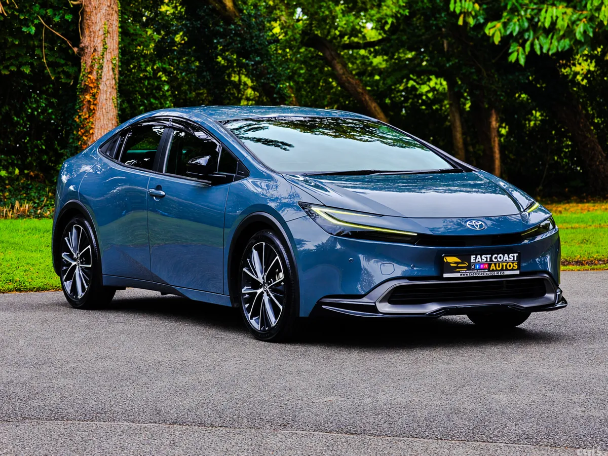 Toyota Prius Saloon, Petrol Hybrid, 2023, Grey