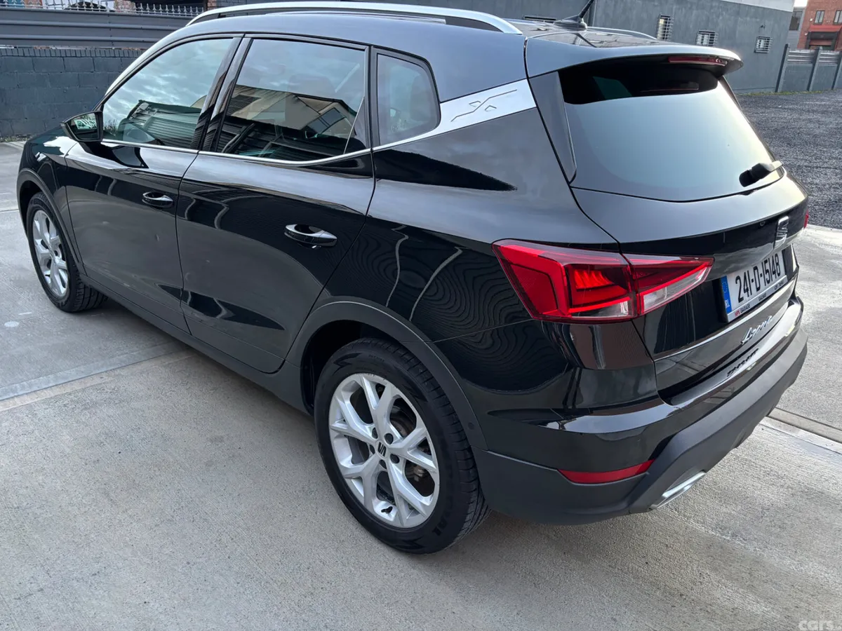 SEAT Arona SUV, Petrol, 2024, Black