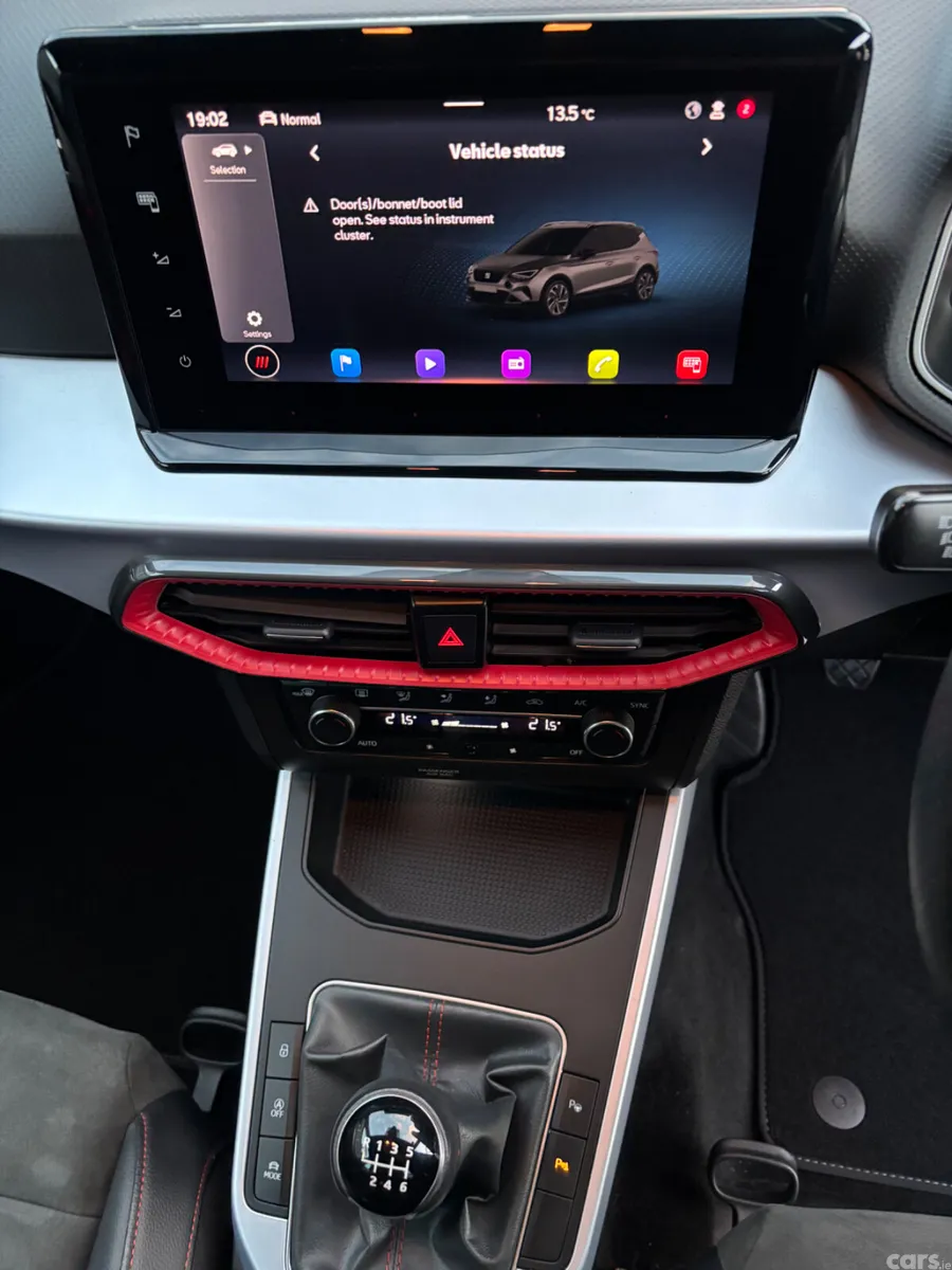 SEAT Arona SUV, Petrol, 2024, Black