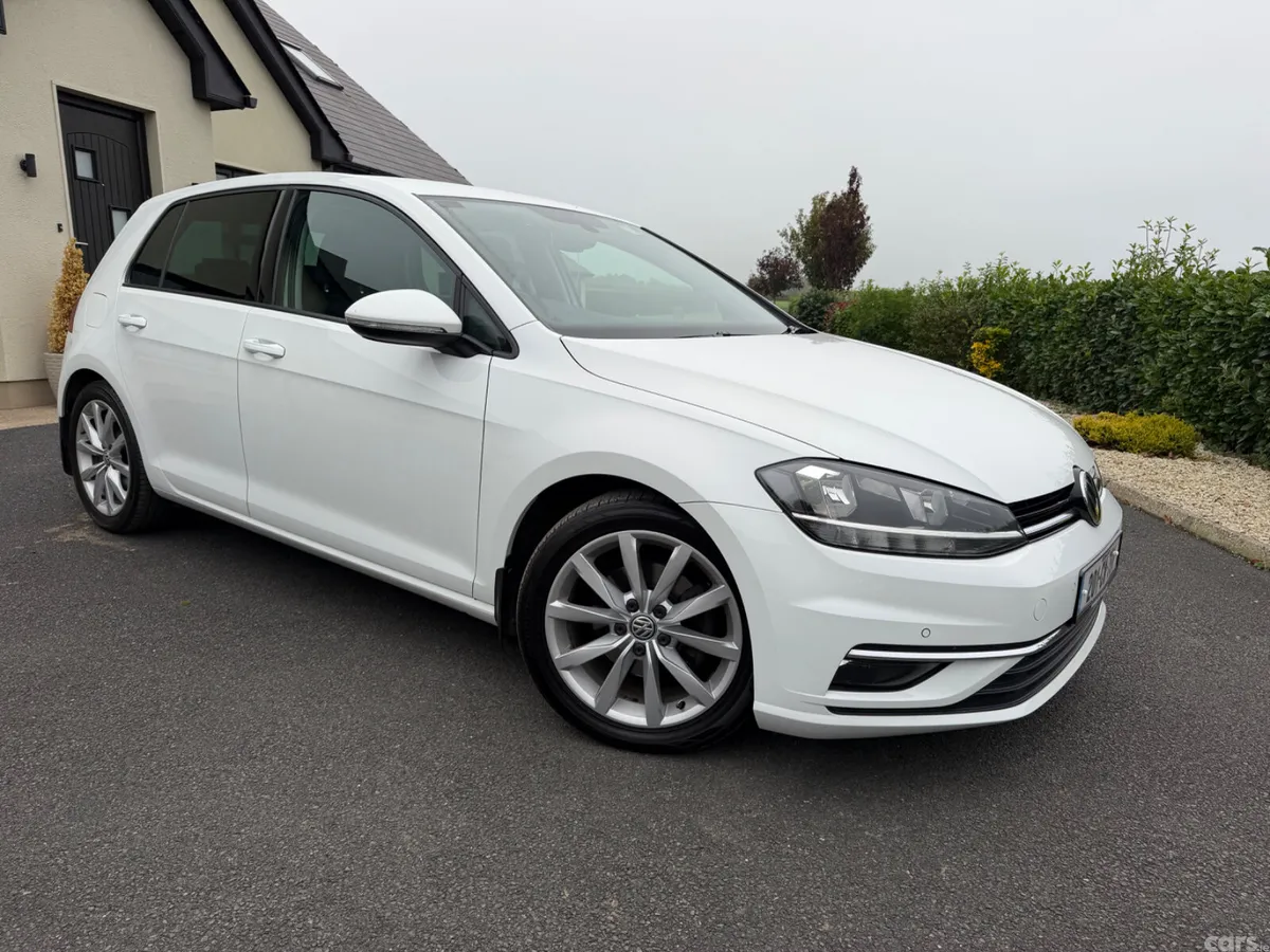 Volkswagen Golf Hatchback, Petrol, 2020, White