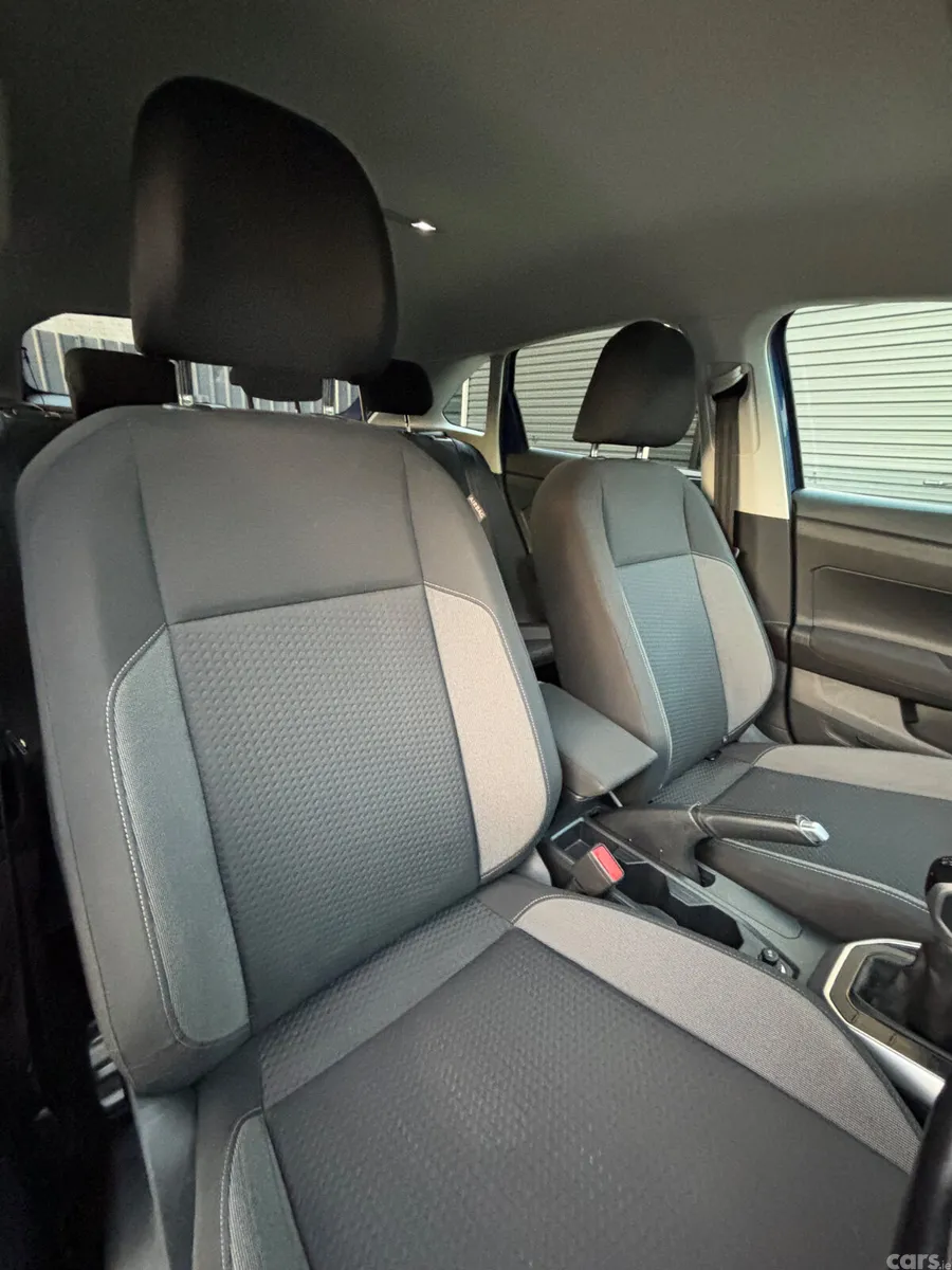 Volkswagen Taigo SUV, Petrol, 2024, Blue