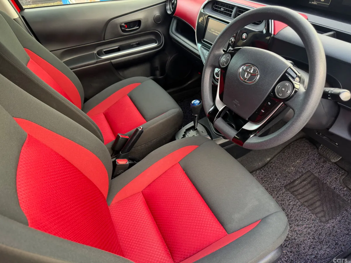 Toyota Aqua Hatchback, Petrol Hybrid, 2017, Red