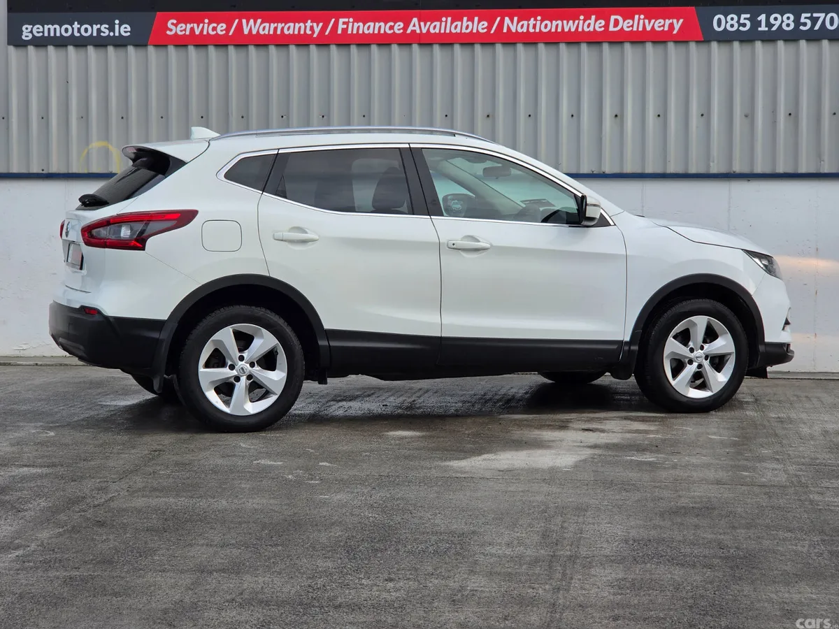 Nissan Qashqai MPV, Diesel, 2018, White