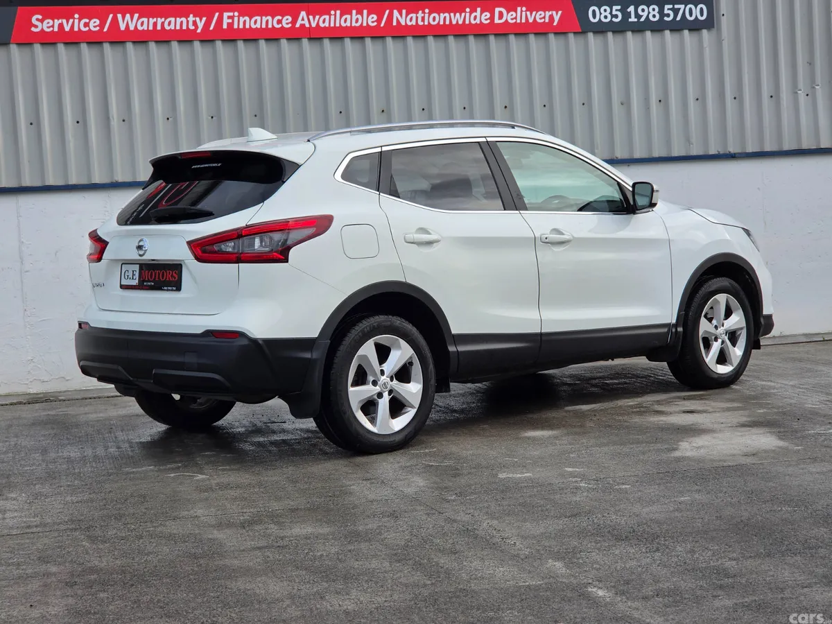 Nissan Qashqai MPV, Diesel, 2018, White