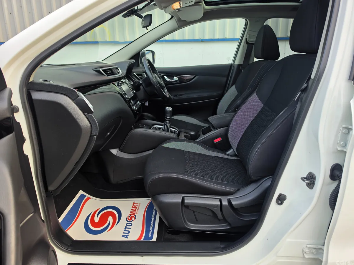 Nissan Qashqai MPV, Diesel, 2018, White